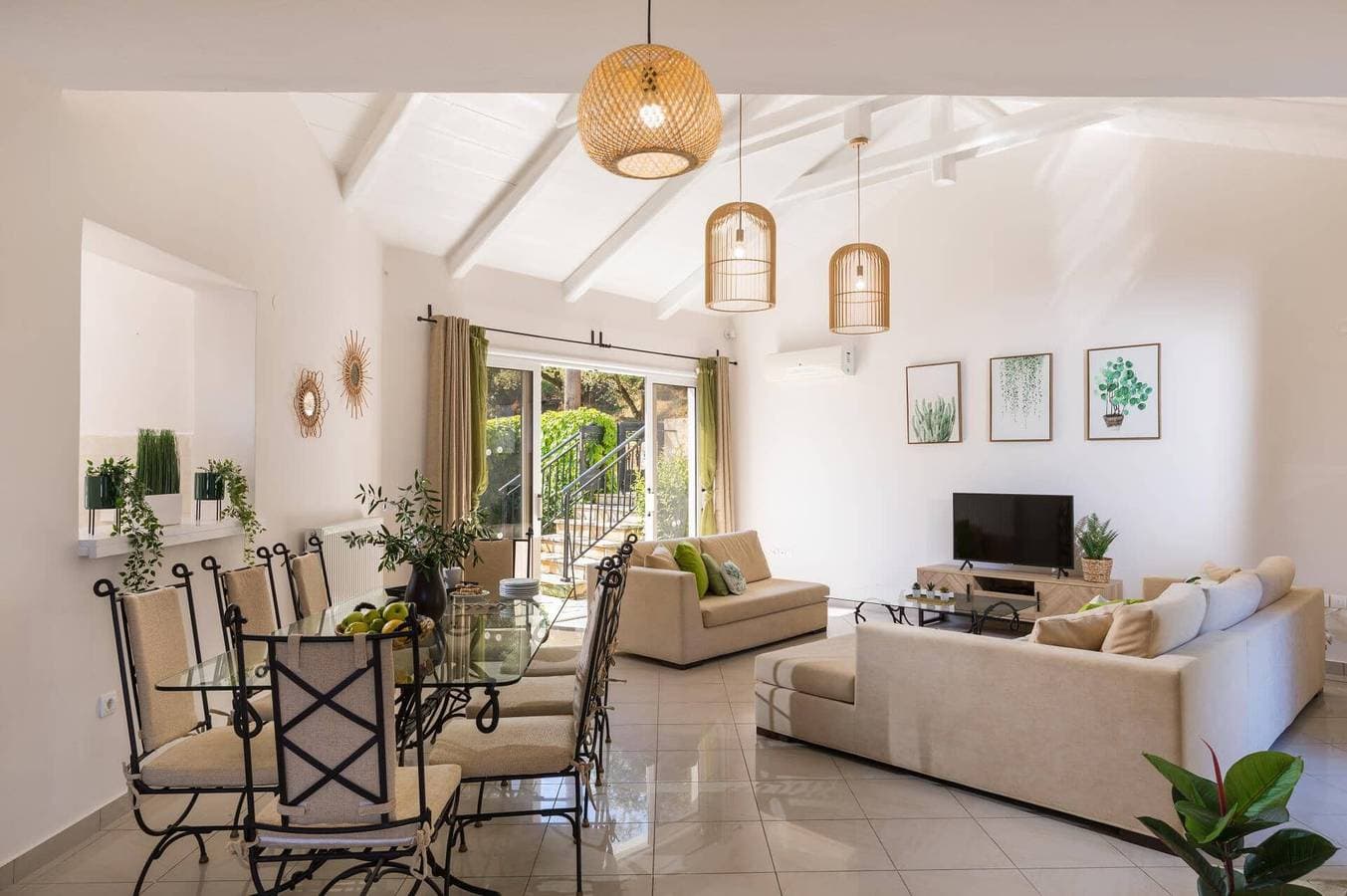 Foto 4 von 31: Villa für 8 Personen mit Garten