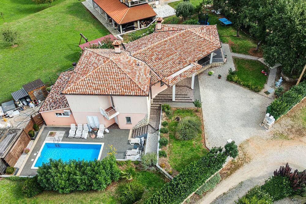 Foto 11 von 20: Haus D&E mit privatem Pool