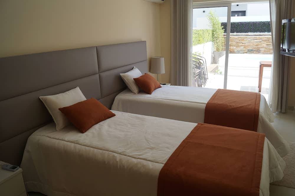 Foto 4 von 22: Villa Am Meer Mit Privatem Swimmingpool
