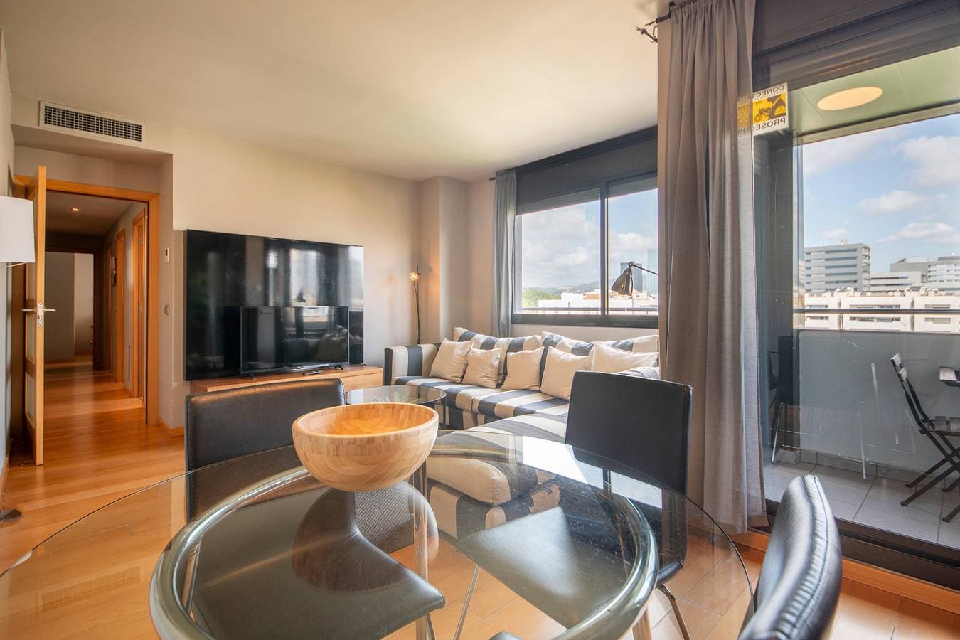 Foto 2 von 30: Ferienwohnung für 4 Personen mit Pool