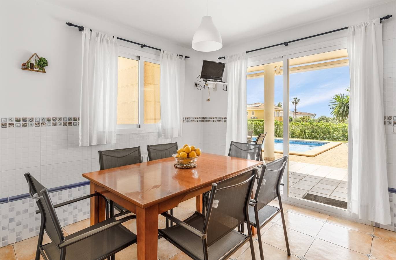 Foto 10 von 25: Villa 'Sa Torre' mit Meerblick, privatem Pool und WLAN