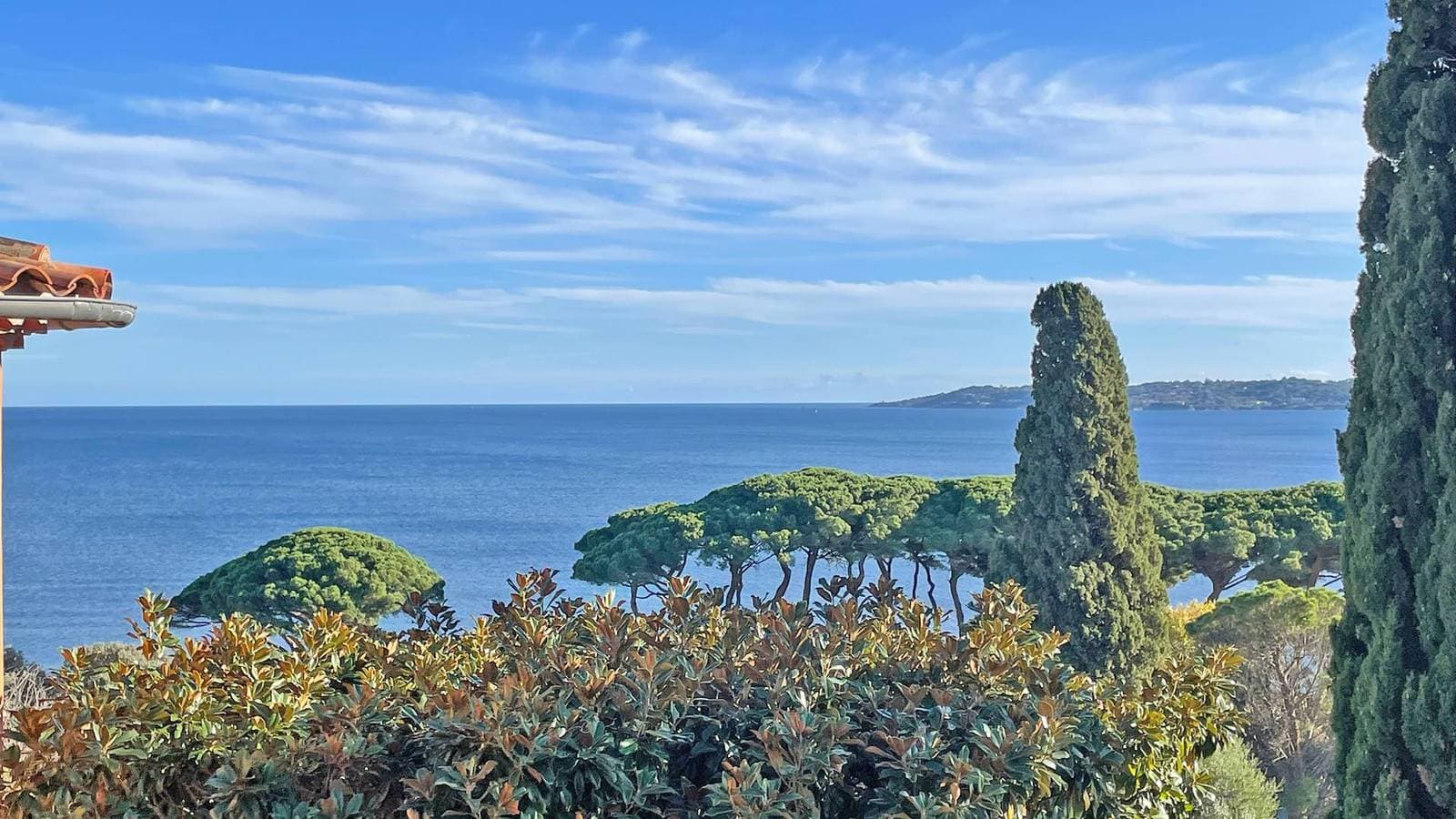 Foto 3 von 13: Studio - 2/4 Personen - Meerblick - Klimaanlage - Pool der Residenz - WLAN - Strand - Sainte Maxime