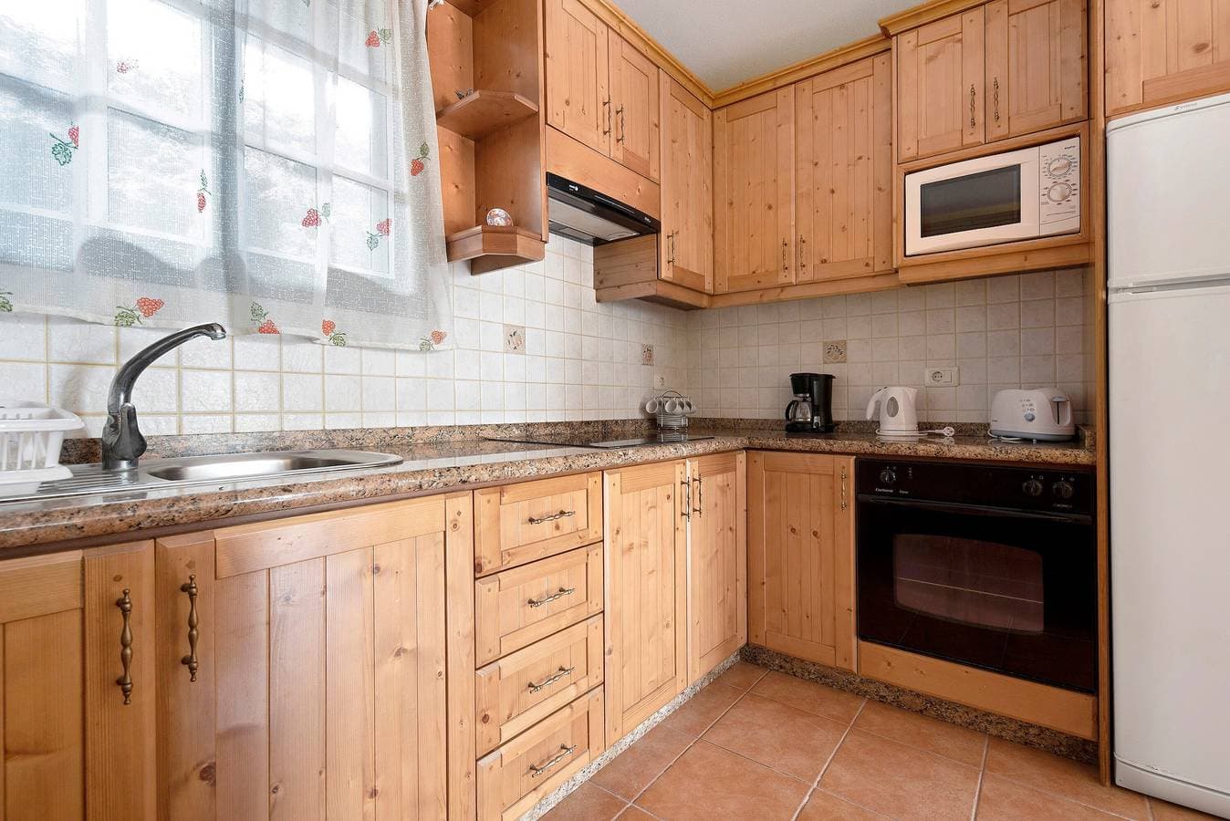 Foto 11 von 36: Ferienwohnung "Las Viñas 1" in Strandnähe mit Bergblick und WLAN