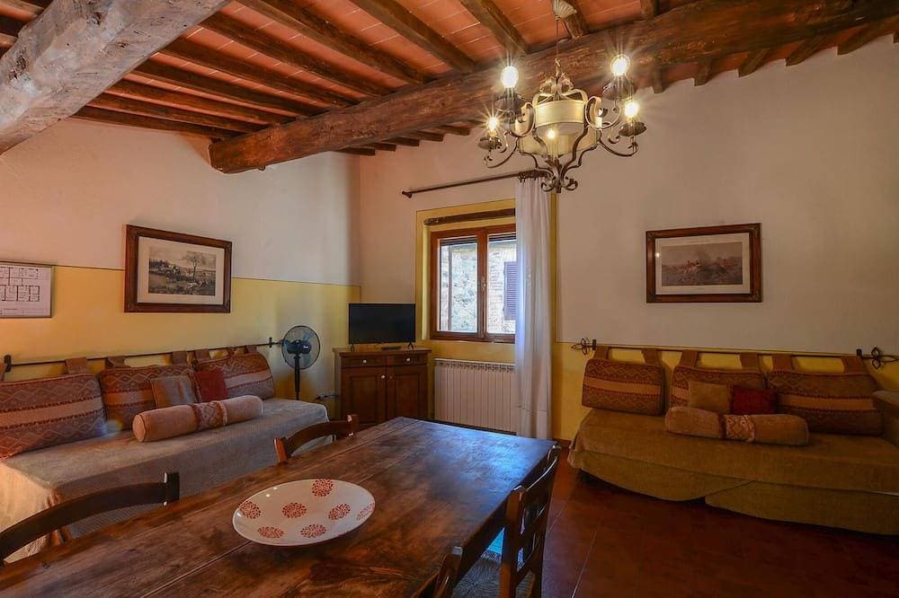 Foto 10 von 27: Cozy apartment in Murlo with swimming pool