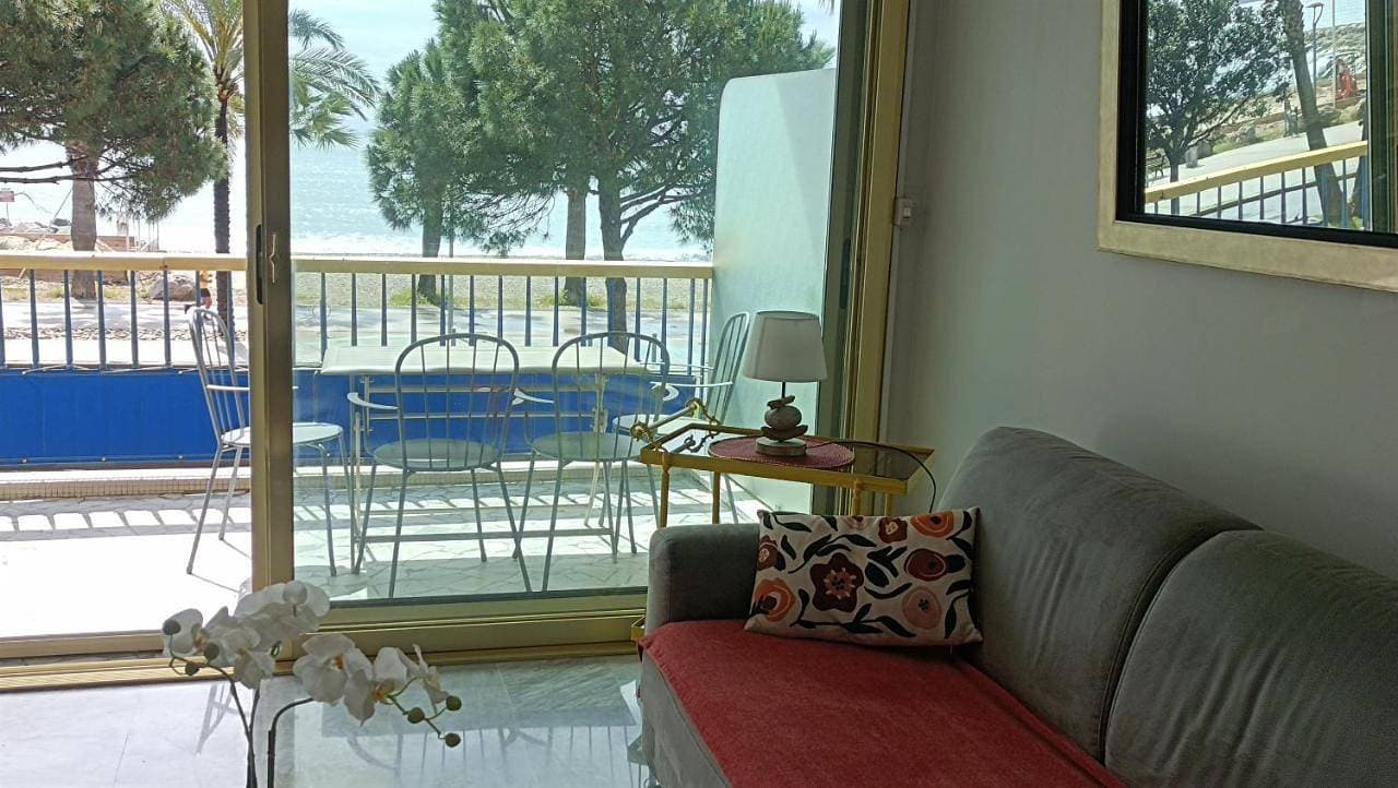 Foto 8 von 35: Apartment with Sea View