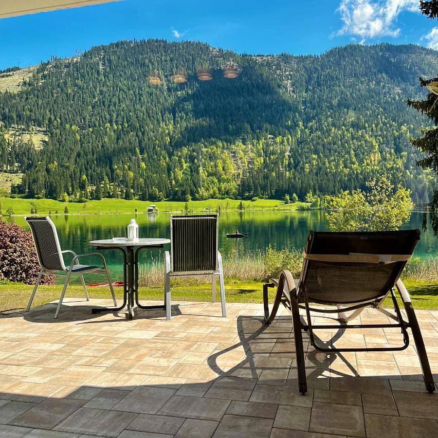 Foto 3 von 26: Apartment with Lake View