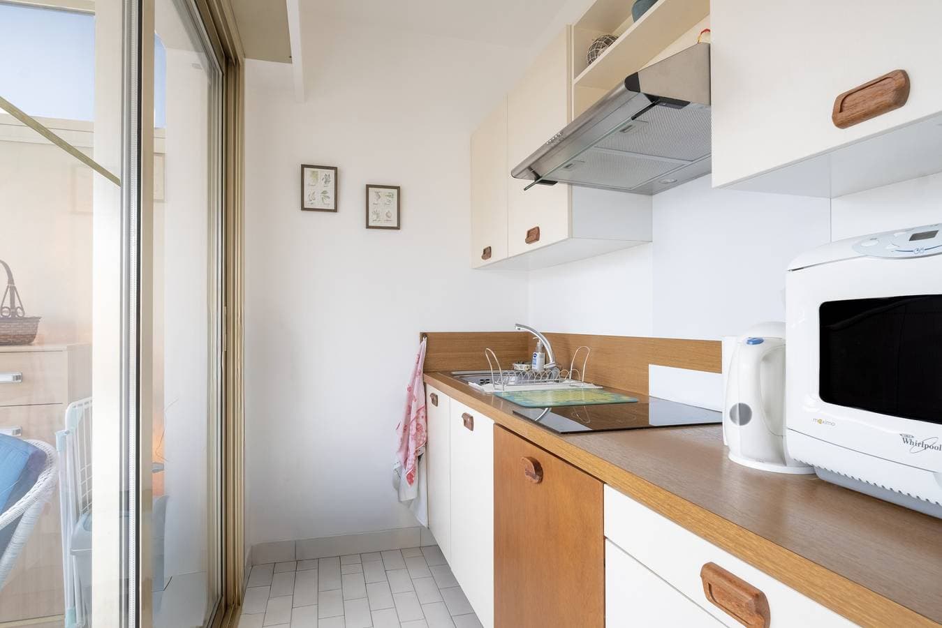 Foto 12 von 21: Studio „Brise de Mer“ mit Meerblick, privater Terrasse und WLAN