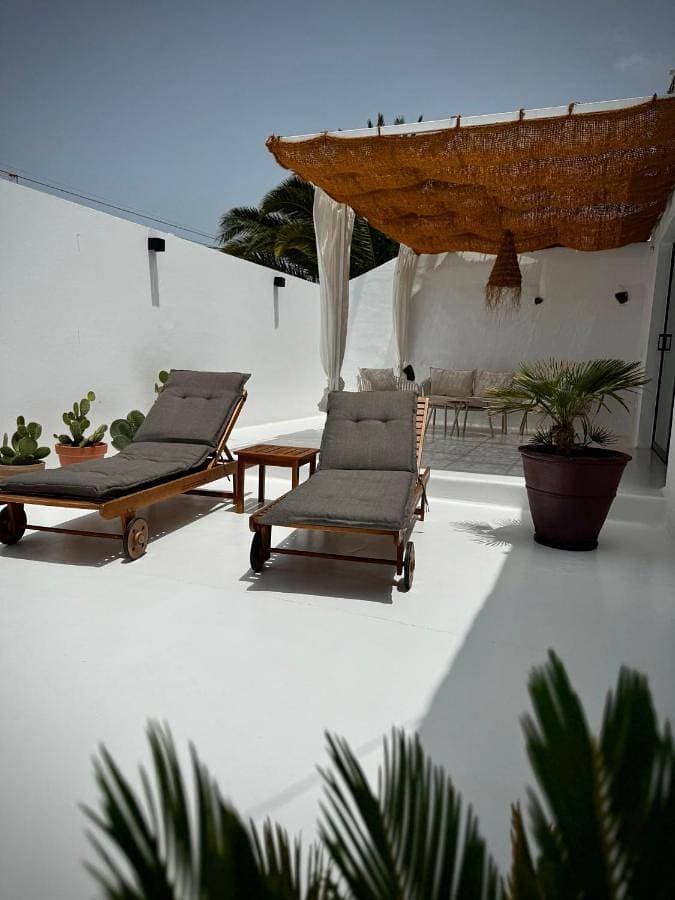 Foto 4 von 30: One-Bedroom Apartment with Terrace