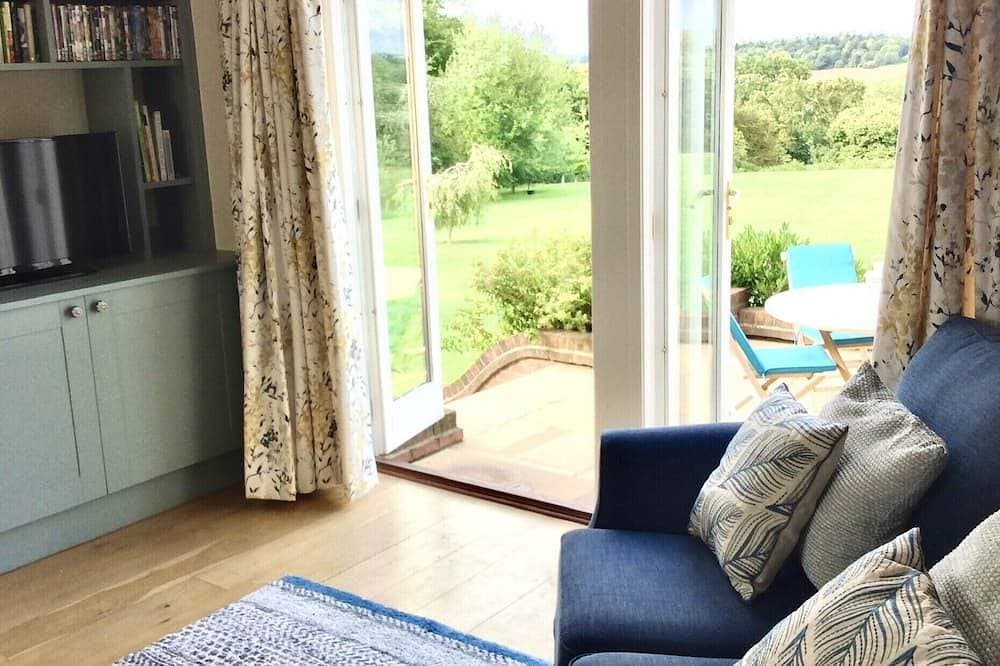 Foto 11 von 30: Riverside Rückzugsort mit Blick auf das atemberaubende Waveney Valley - Angeln und Kajakfahren