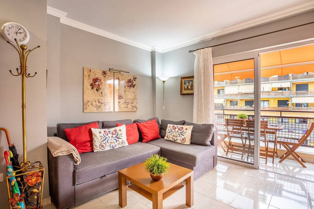 Foto 6 von 44: Ferienwohnung für 3 Personen mit Pool