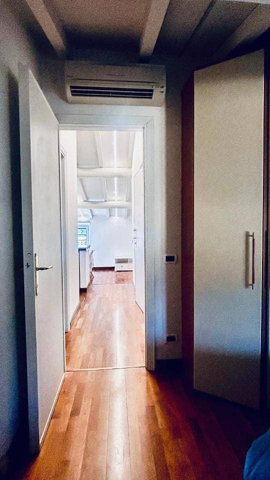 Foto 8 von 20: One-Bedroom Apartment
