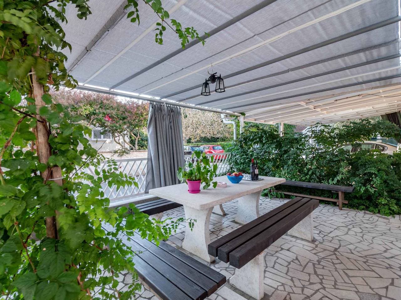 Ferienwohnung mit gemütlicher Terrasse und Grillmöglichkeit  1