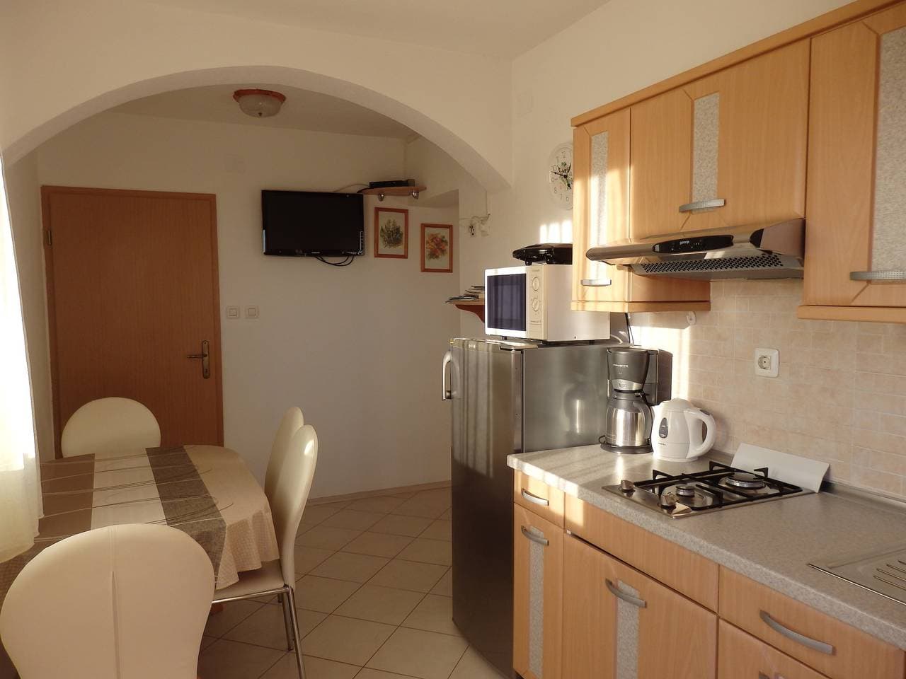 Foto 7 von 18: 2-Zimmer-Ferienwohnung mit Terrasse und Meerblick Rabac (Labin) A-13151-a