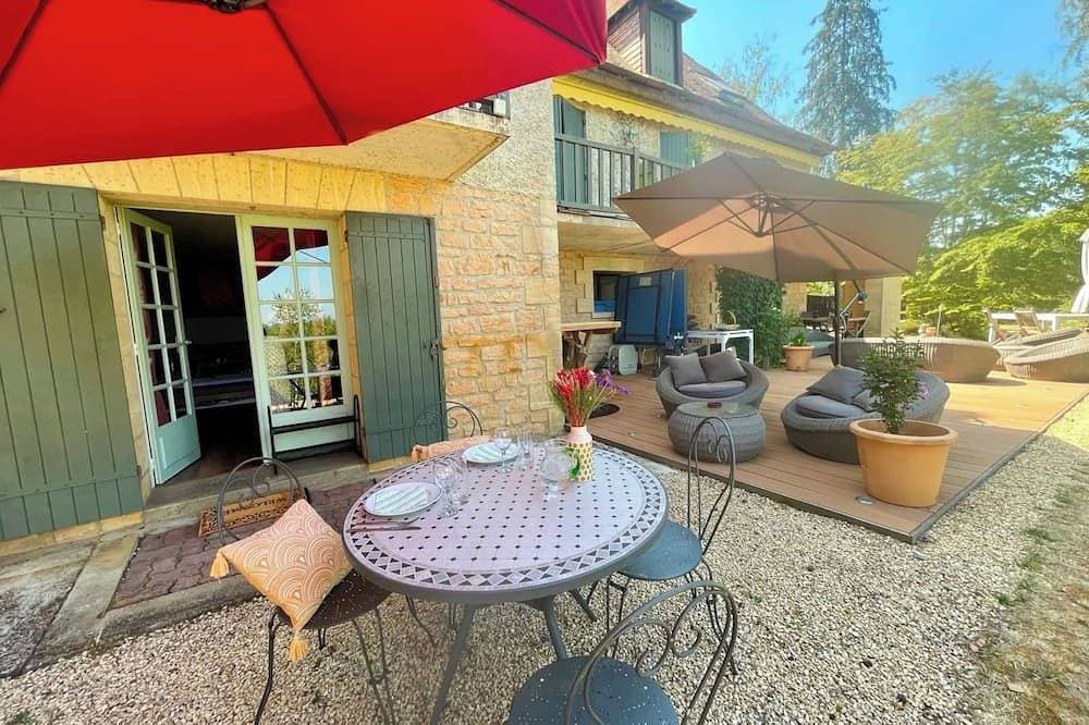 Charming 1-bedroom house with AC in terrific Les Eyzies 1