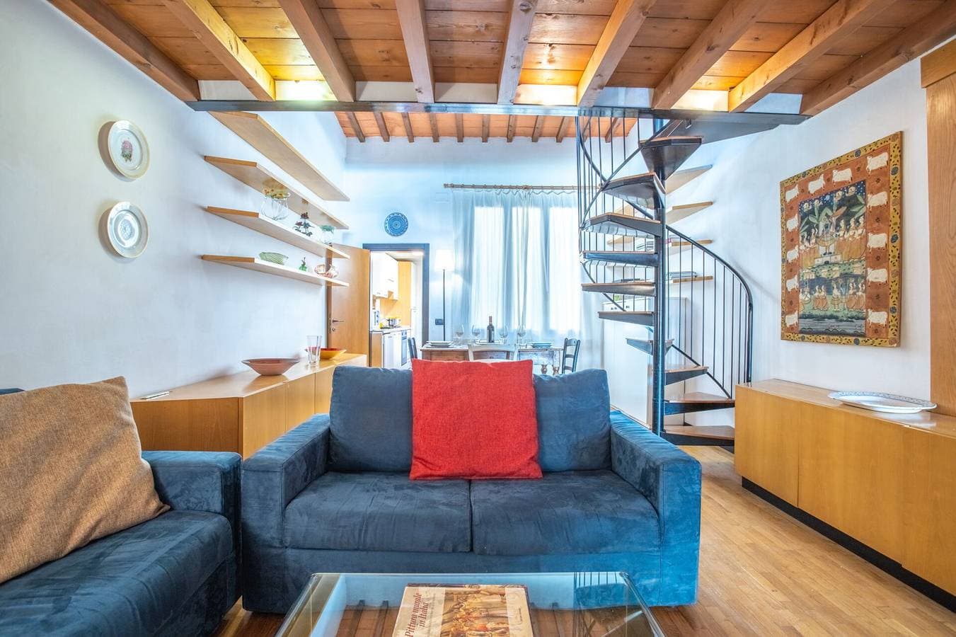 Foto 7 von 23: Ferienwohnung für 4 Personen mit Balkon