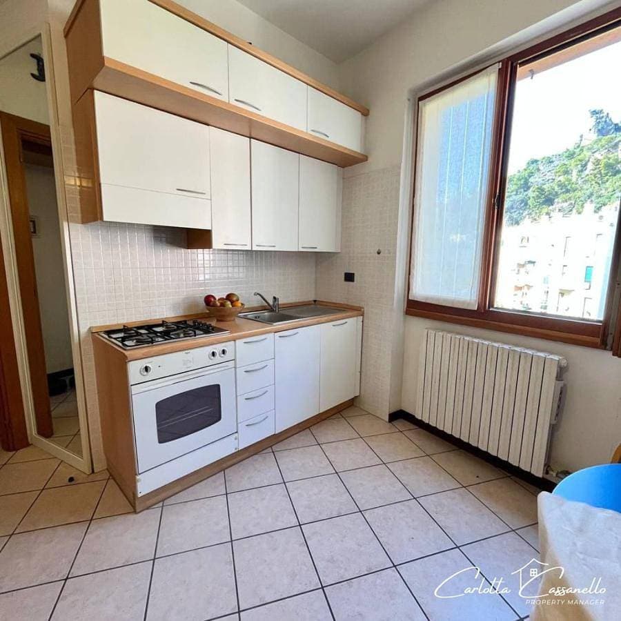 Foto 4 von 18: One-Bedroom Apartment