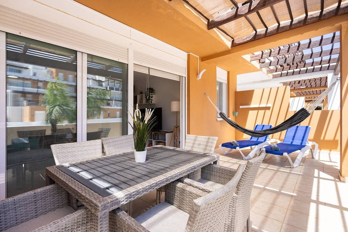 Foto 2 von 36: Ferienwohnung für 6 Personen mit Terrasse