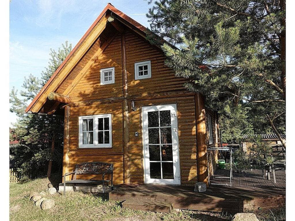Ferienhaus in Altwarp mit Schwimmbecken 1