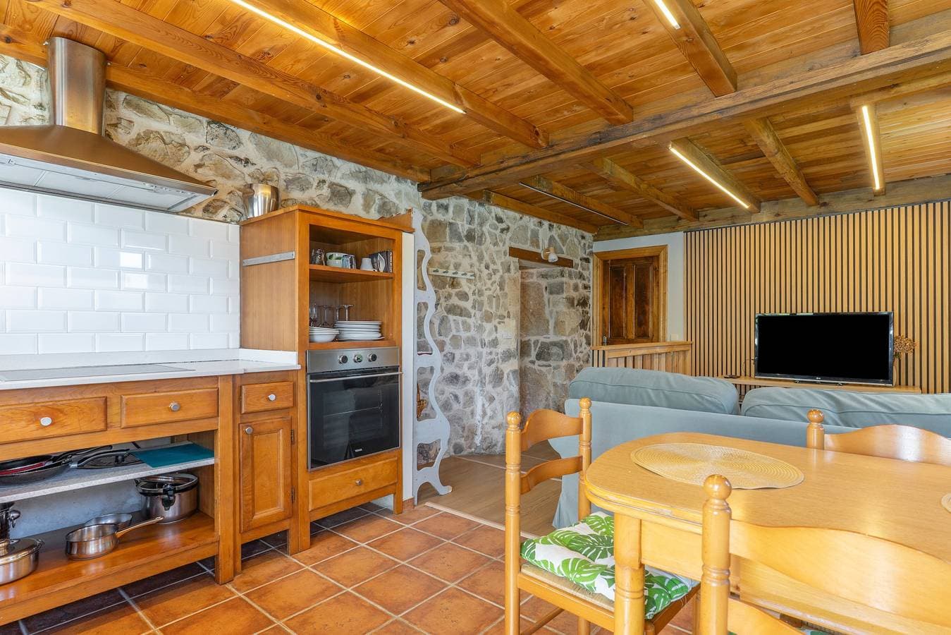 Foto 12 von 36: Landhaus 'Del Tesoro "Tesoro Pequeño"' mit Bergblick, Balkon und WLAN
