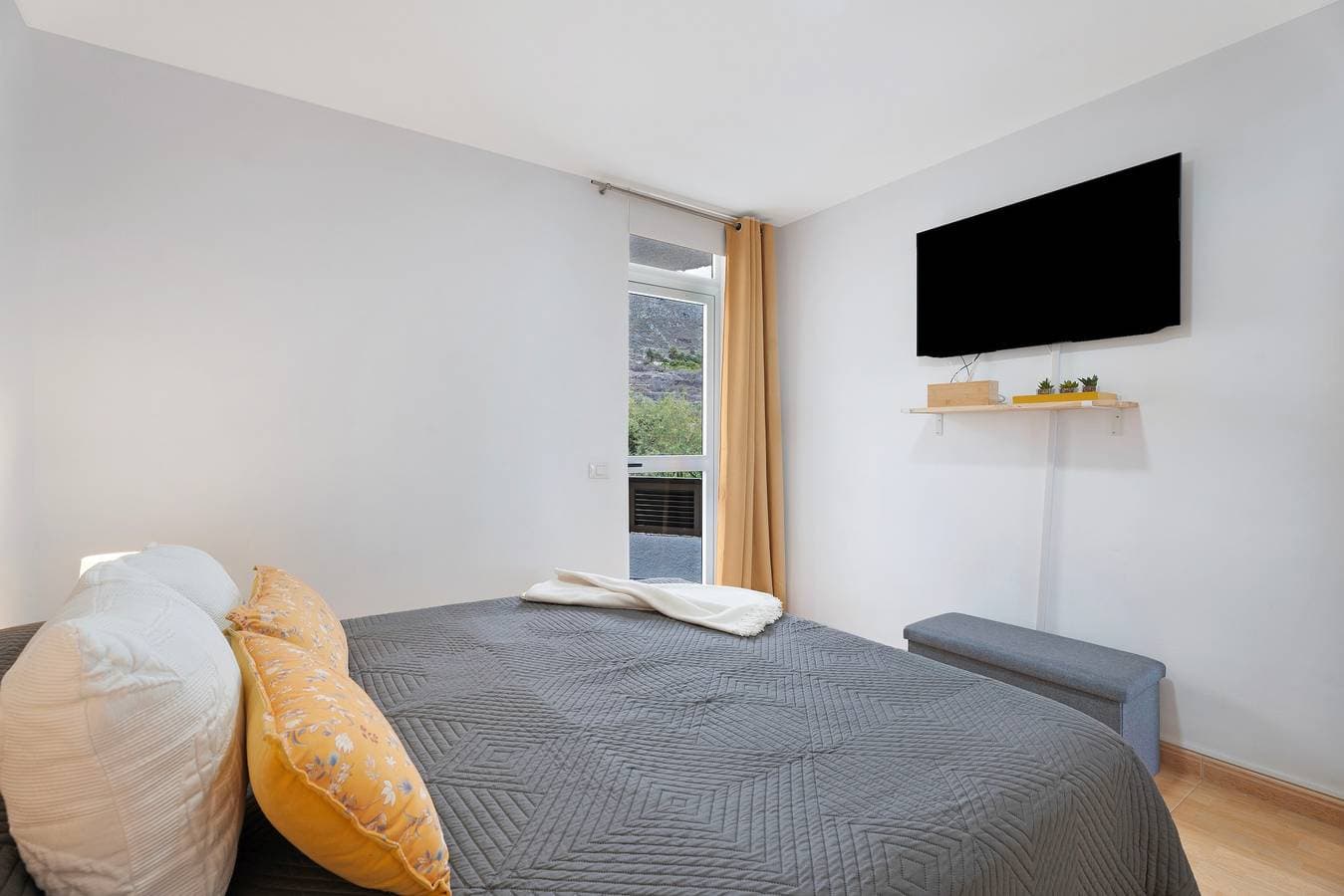 Foto 8 von 27: Ferienwohnung 'Vivir Bajamar' mit Meerblick, Balkon und WLAN
