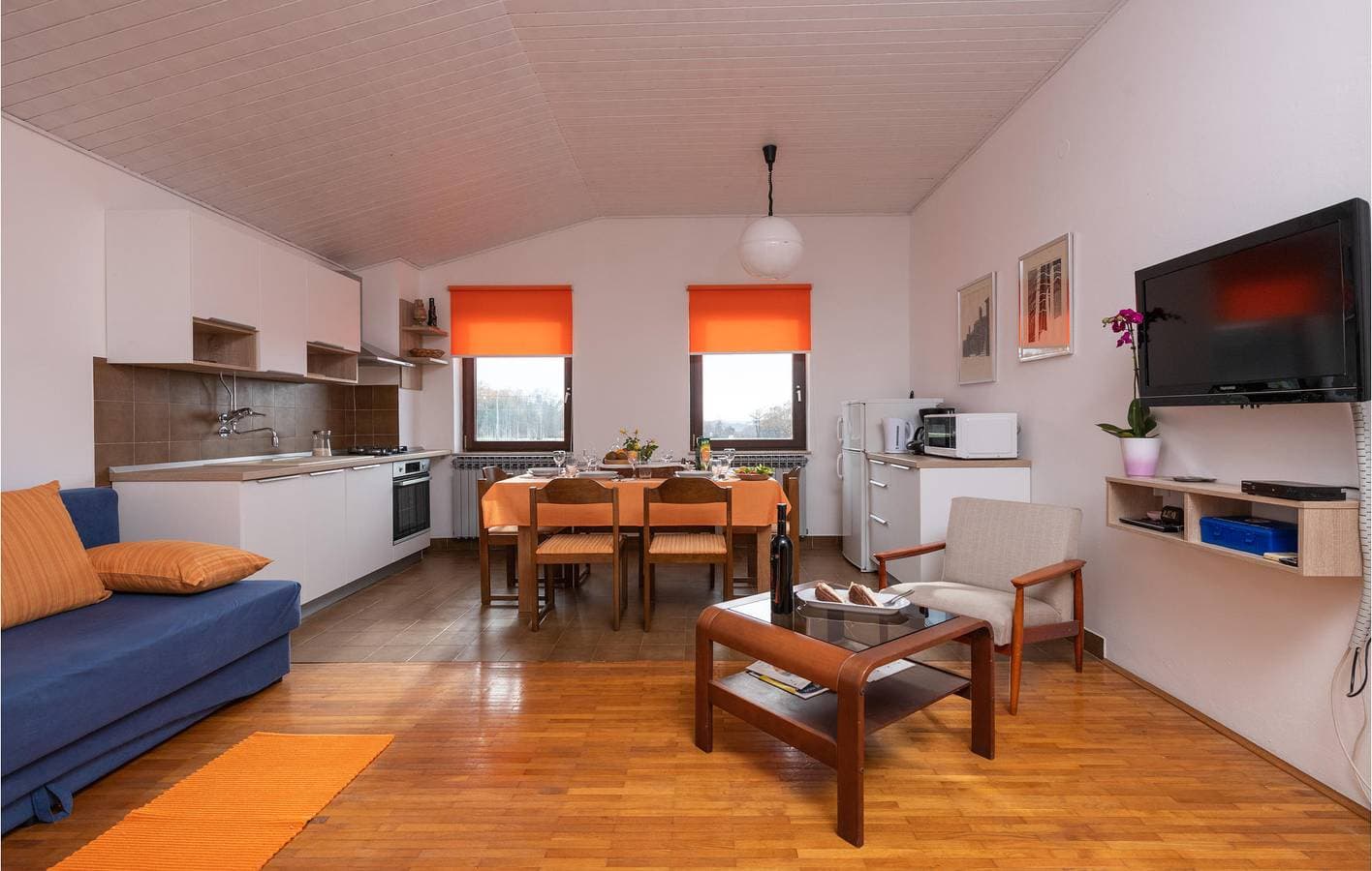 Foto 8 von 32: Gemütliche 72 m² große Wohnung mit Terrasse, WLAN und Parkplatz in der Nähe von Sehenswürdigkeiten