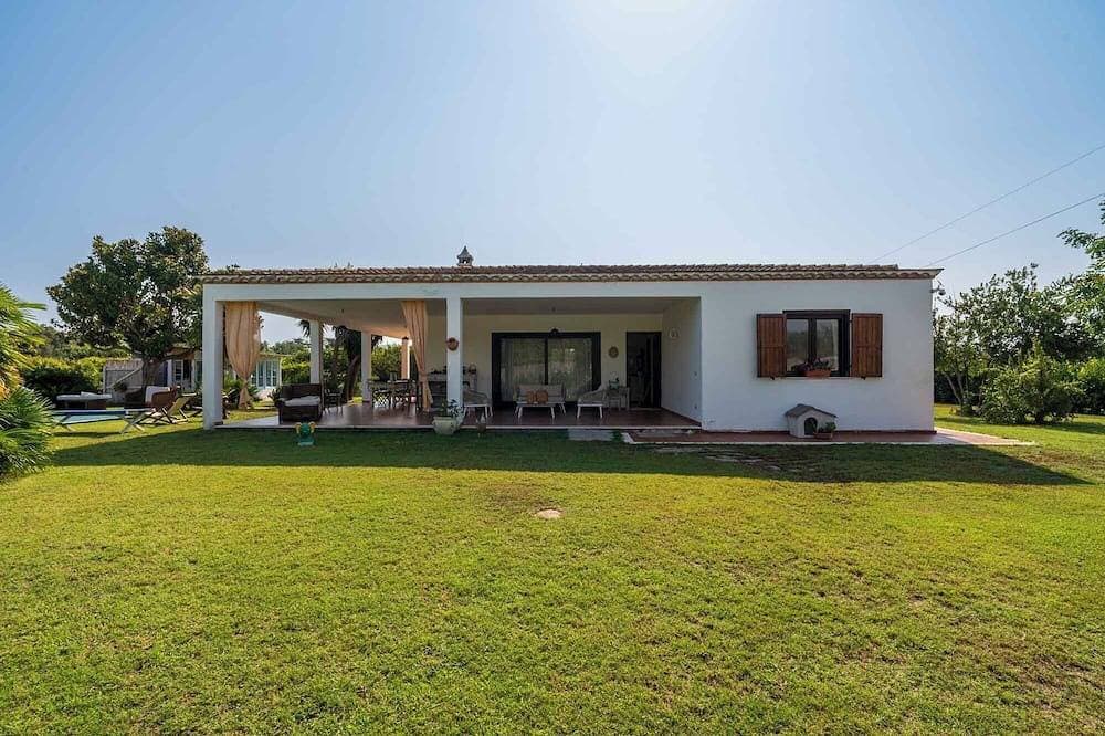 Foto 6 von 30: Villa nur wenige Schritte vom Meer entfernt: Sonne und viel Entspannung
