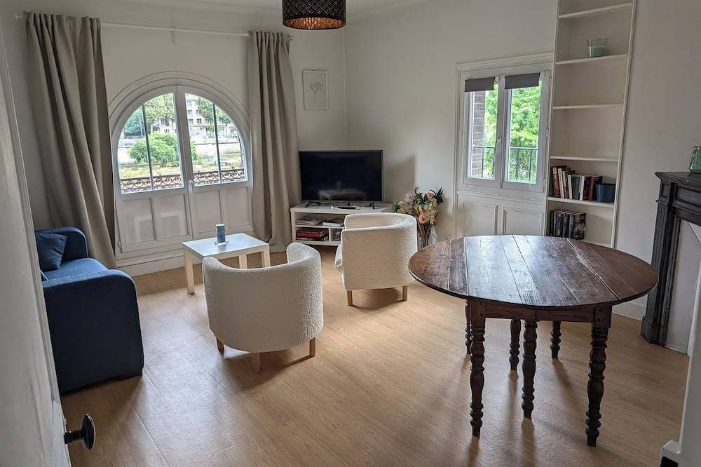 Foto 5 von 13: Apt with garden and parking on the banks of the Seine in front of the cathedral