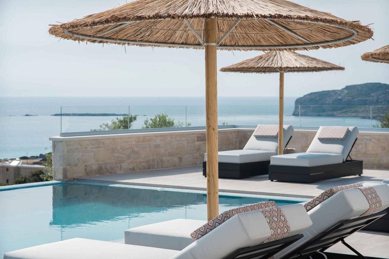 Foto 12 von 67: Villa für 8 Personen mit Balkon