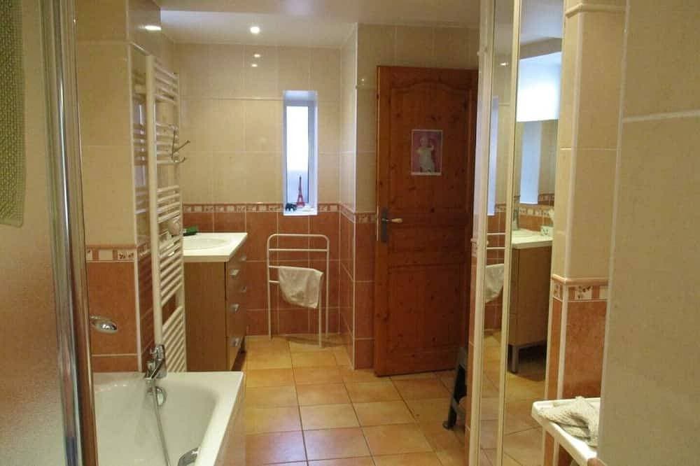 Foto 6 von 30: Sanary Charming Country House With Garden.Small Dogs Accepted