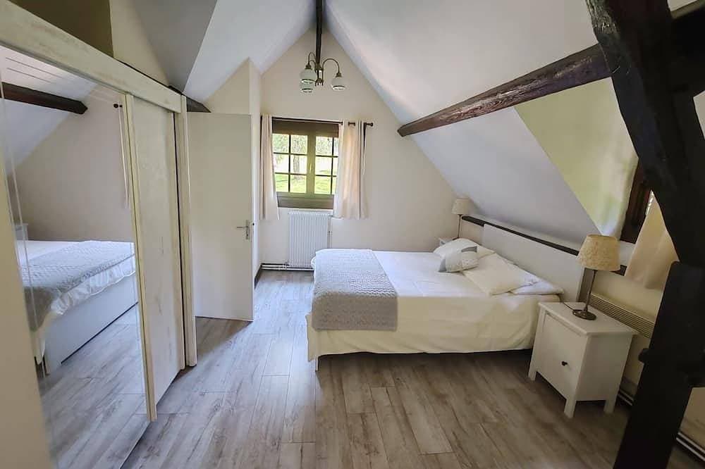 Foto 4 von 30: Cottage with shared swimming pool, hot tub, fishing, tennis, Uk TV and Wi-Fi