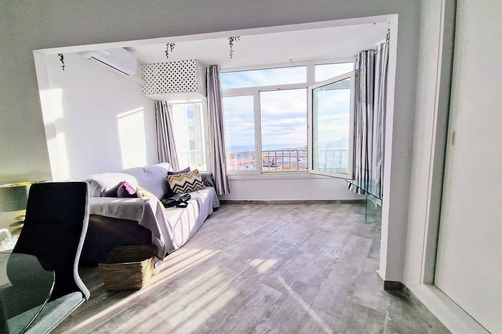 Foto 6 von 30: Beautiful Beachside Studio Apartment in La Cala De Mijas.The Perfect Location!