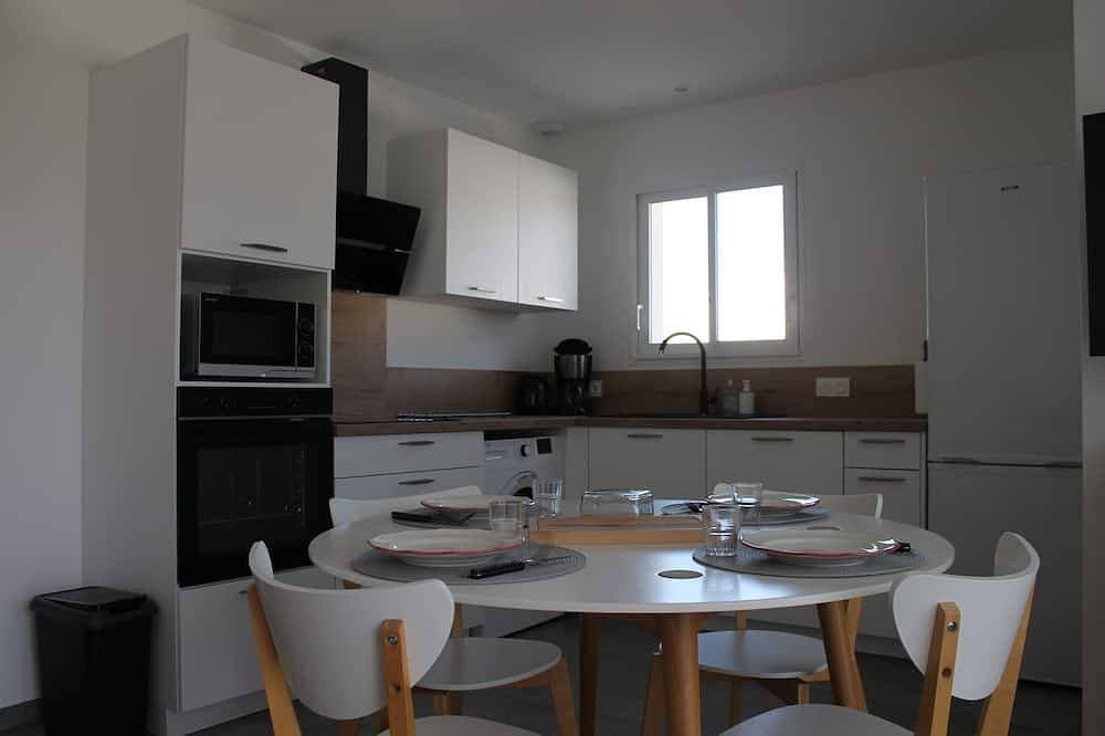 Foto 9 von 12: Appartement Neuf 1ch. Centre Aléria