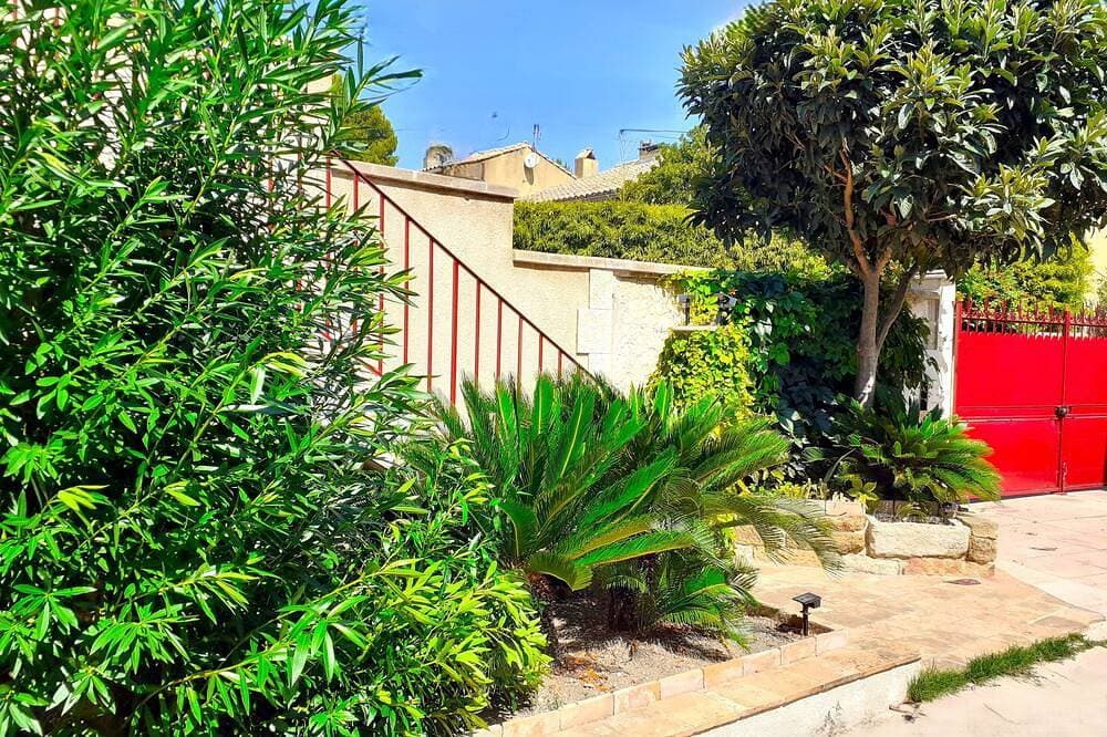 Foto 8 von 24: La Cigale Villa-Appart für 2 ps im Herzen des Dorfes in Provence nähe Avignon