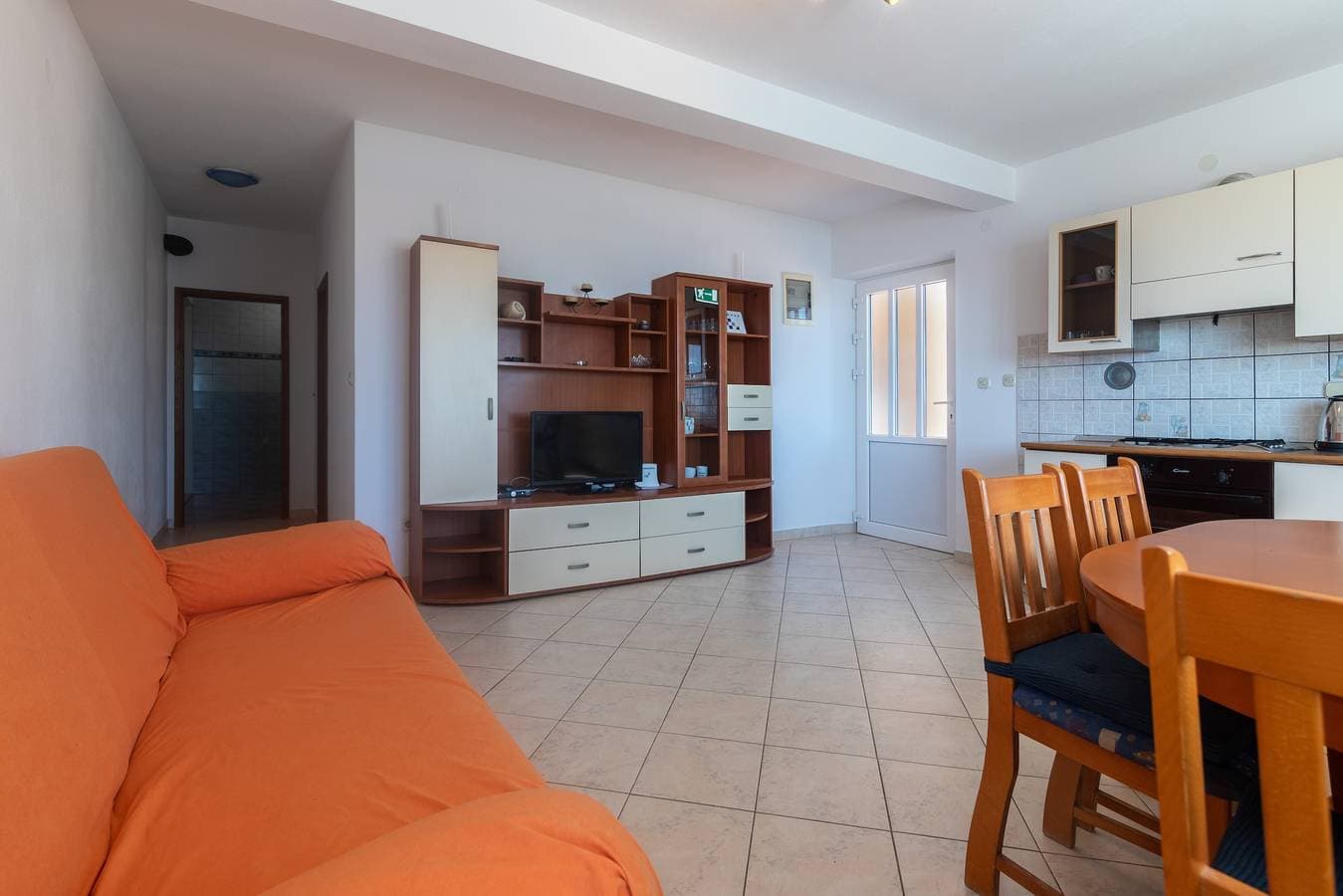 Foto 12 von 30: 2-Zimmer-Ferienwohnung mit Terrasse und Meerblick Sveta Nedilja, Hvar A-4049-b