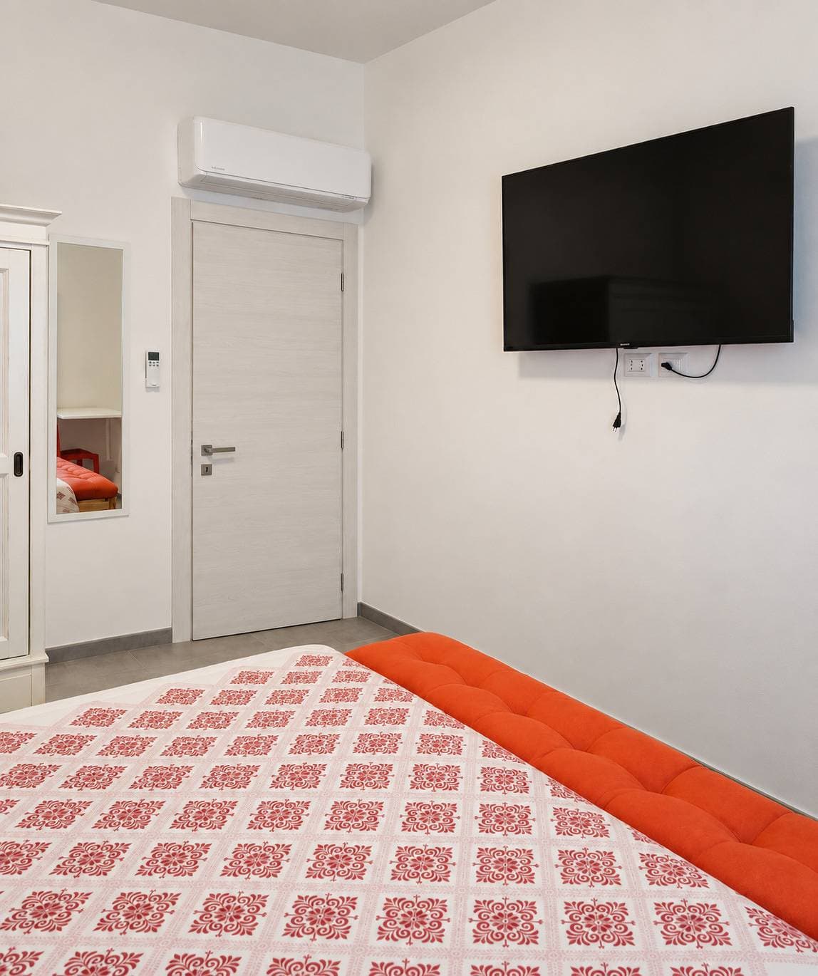 Foto 13 von 91: Privates Rotes Apartment in Palma de Sols — Keine gemeinsamen Wohnräume