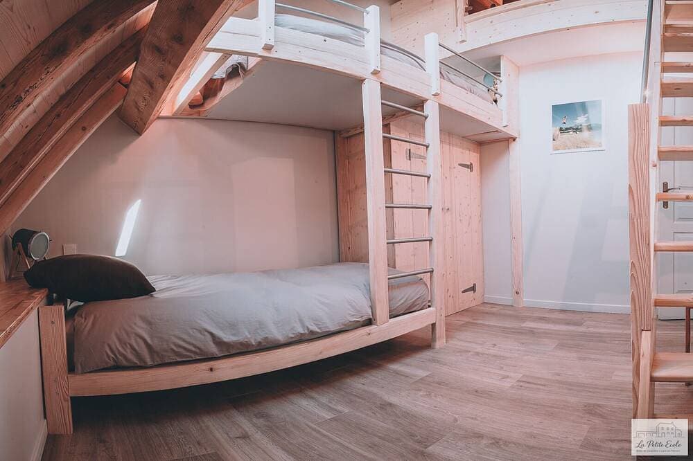 Foto 5 von 16: Gîte-Modern-Ensuite mit Bad-Terrasse-4 étoiles
