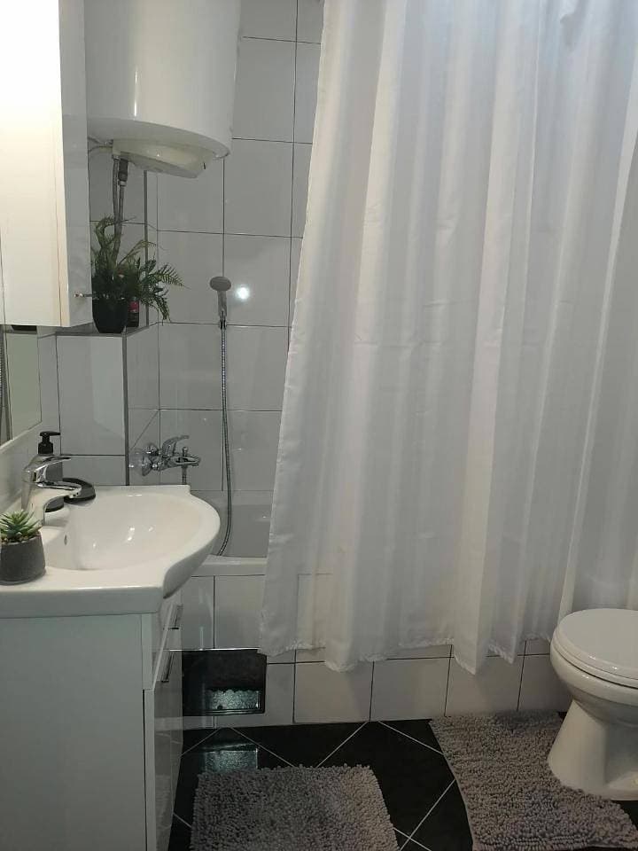 Foto 9 von 21: One-Bedroom Apartment