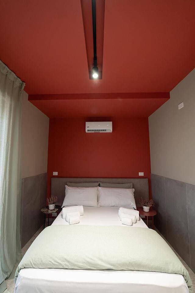 Foto 10 von 46: Deluxe Double Room with Side Sea View