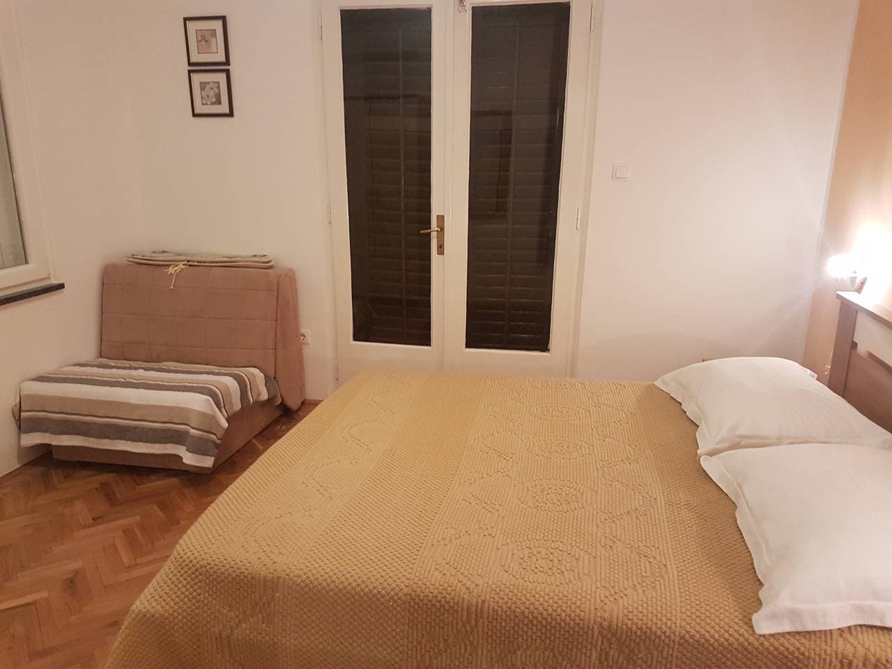 Foto 12 von 15: 1-Zimmer-Ferienwohnung mit Balkon und Meerblick Jelsa, Hvar A-196-e