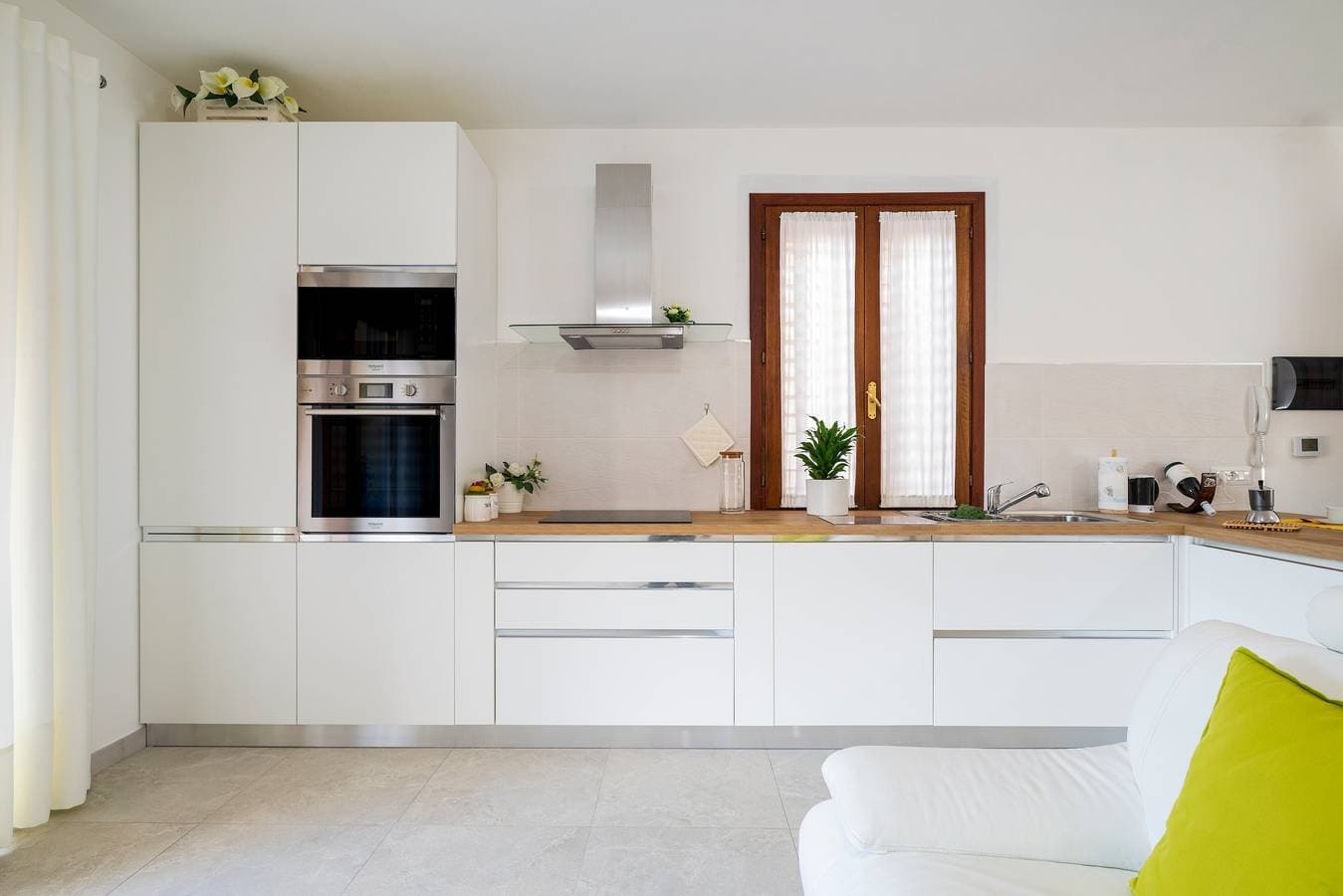 Foto 6 von 32: Ferienhaus 'Laura' mit privater Terrasse, Wi-Fi und Klimaanlage