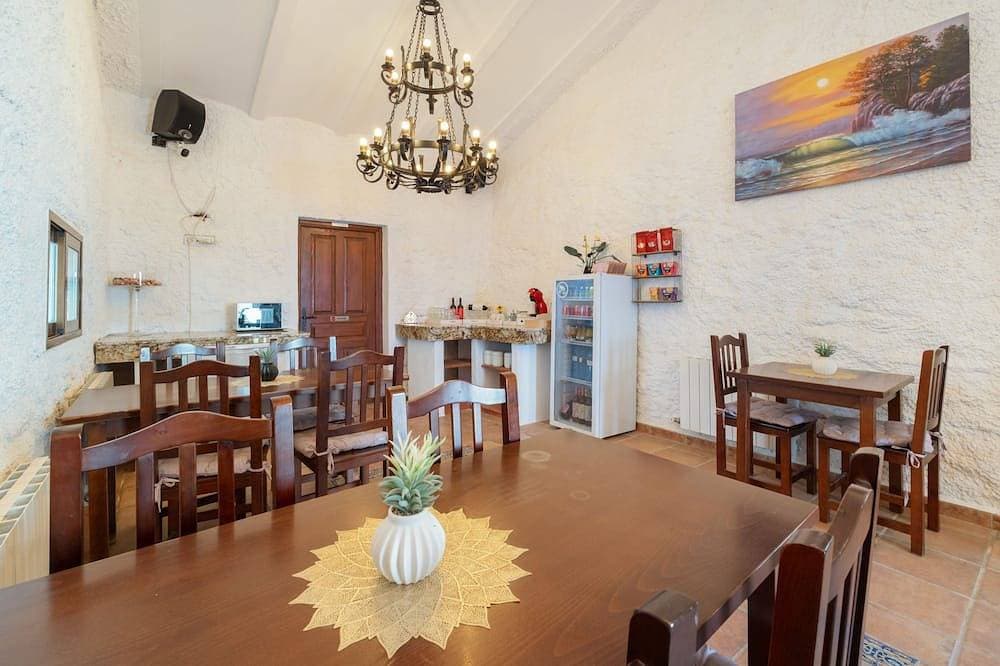 Foto 4 von 15: Zimmer 'Calabaza' mit Bergblick, WLAN und Klimaanlage