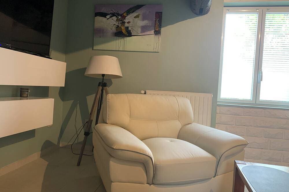 Foto 13 von 29: Le Colvert 4-Sterne möbliertes Ferienhaus mit Privatem Jacuzzi und Privater Sauna