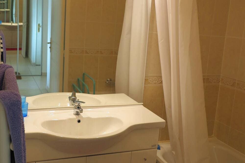 Foto 4 von 10: Viva Riviera Nice and Quiet 1 Bedroom with swimming pool