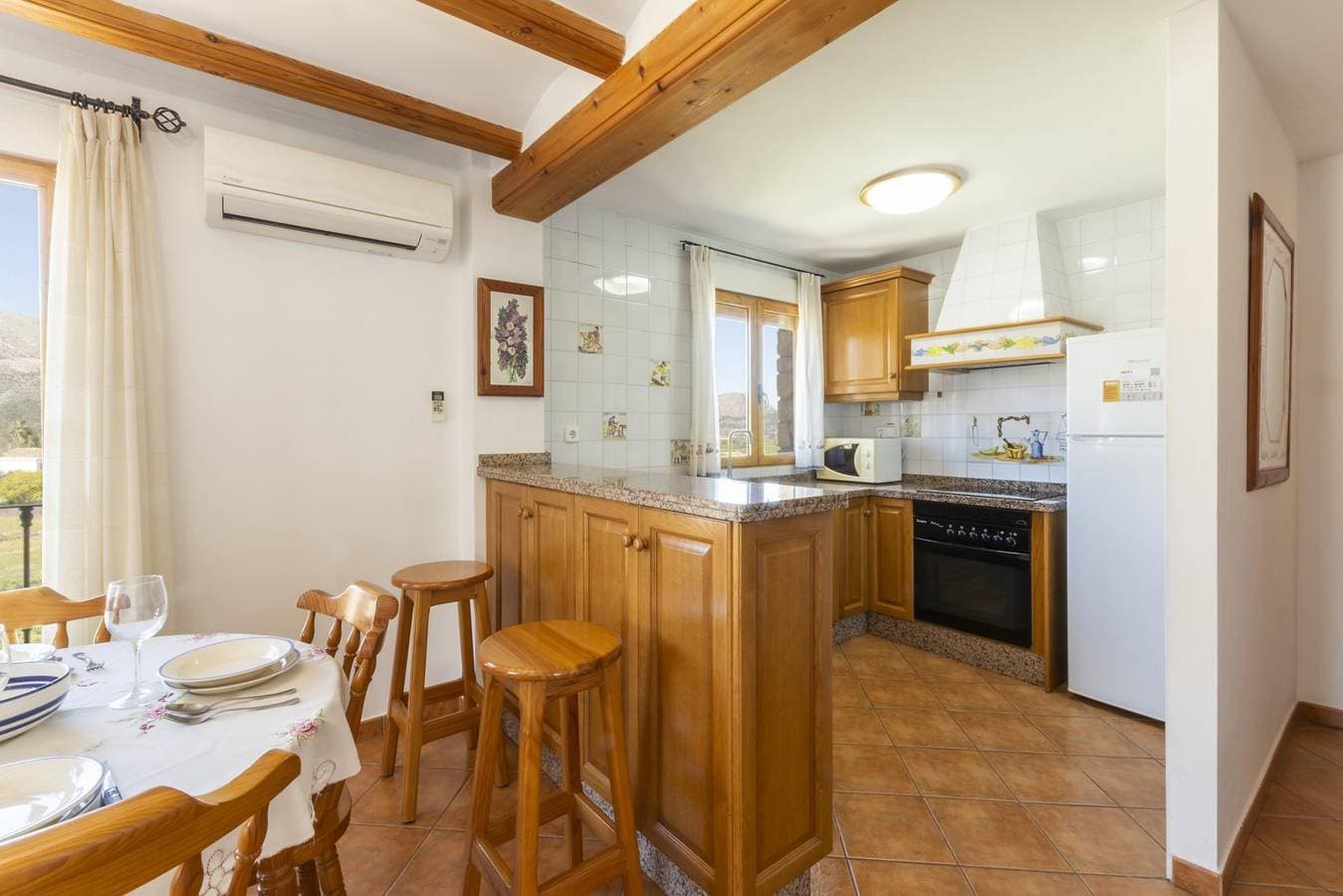 Foto 4 von 13: Carrebaix III - Wohnung mit herrlicher Aussicht und freiem W-Lan.