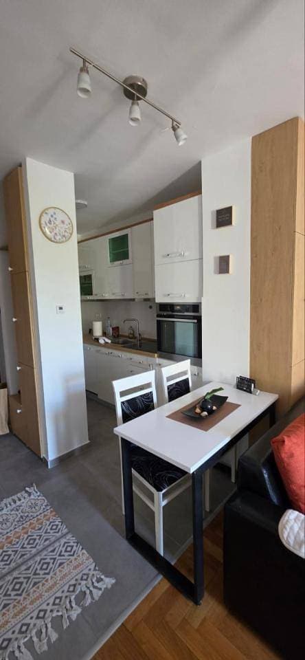 Foto 10 von 17: One-Bedroom Apartment