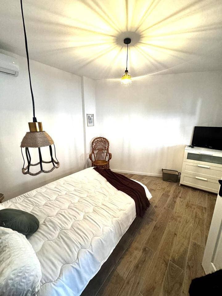 Foto 4 von 11: One-Bedroom Apartment