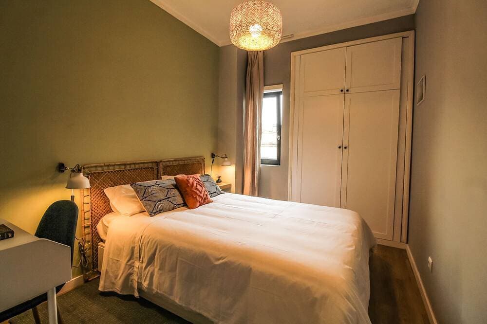 Foto 6 von 22: Cozy and Charming Apartment in the Heart of Porto with Balcony for 4 people