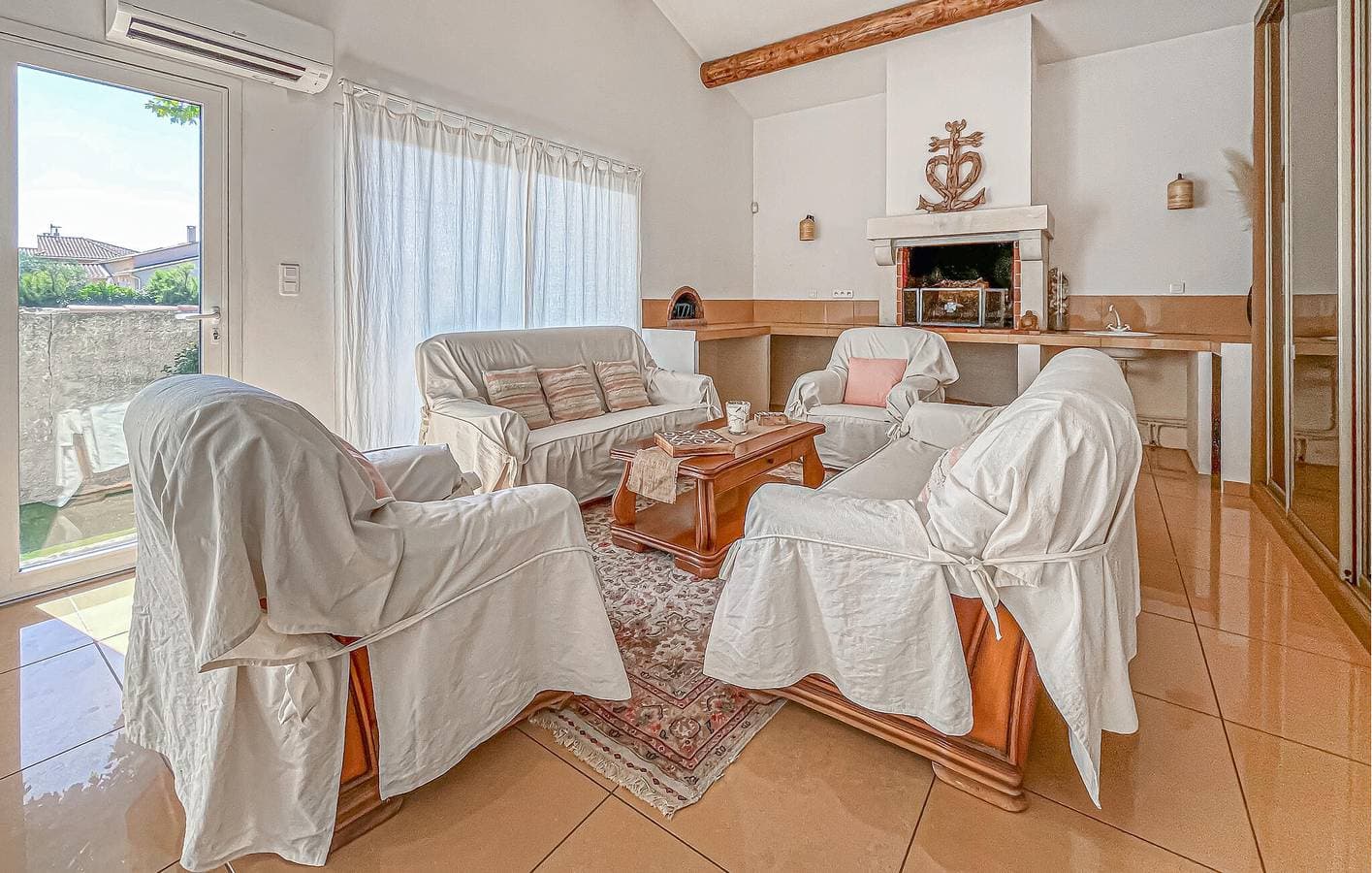 Foto 6 von 28: Geräumige Ferienwohnung mit Pool, WLAN und Terrasse in der Nähe von La Casa Pizza