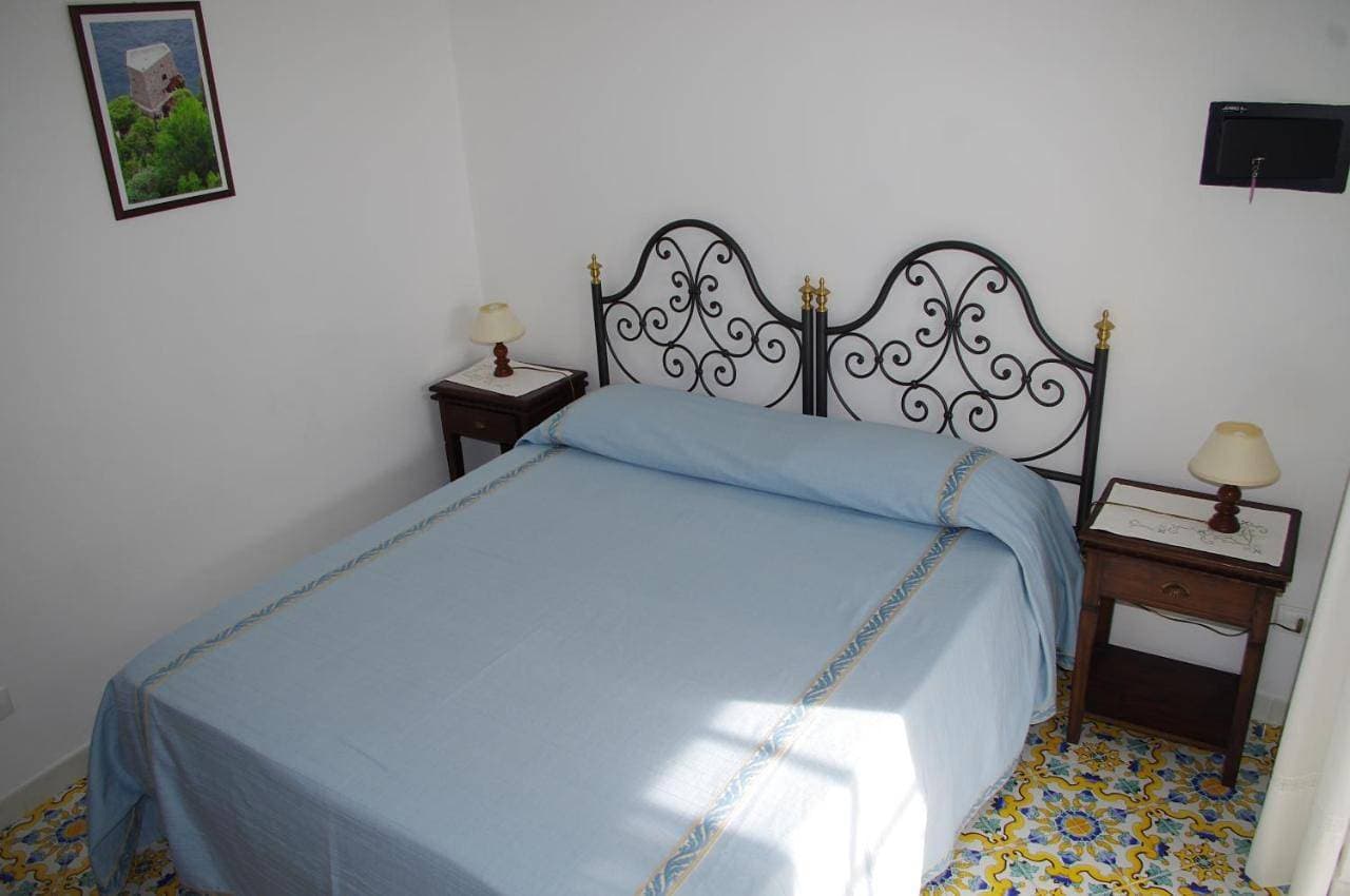 Foto 9 von 13: Double  or Twin Room with Private External Bathroom