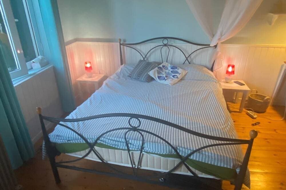 Foto 4 von 24: Traditionelles kleines Dorfhaus mit schönem Meeresblick